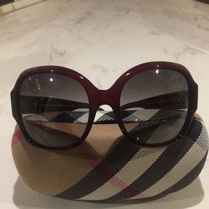 Burberry 4058 Sunglasses